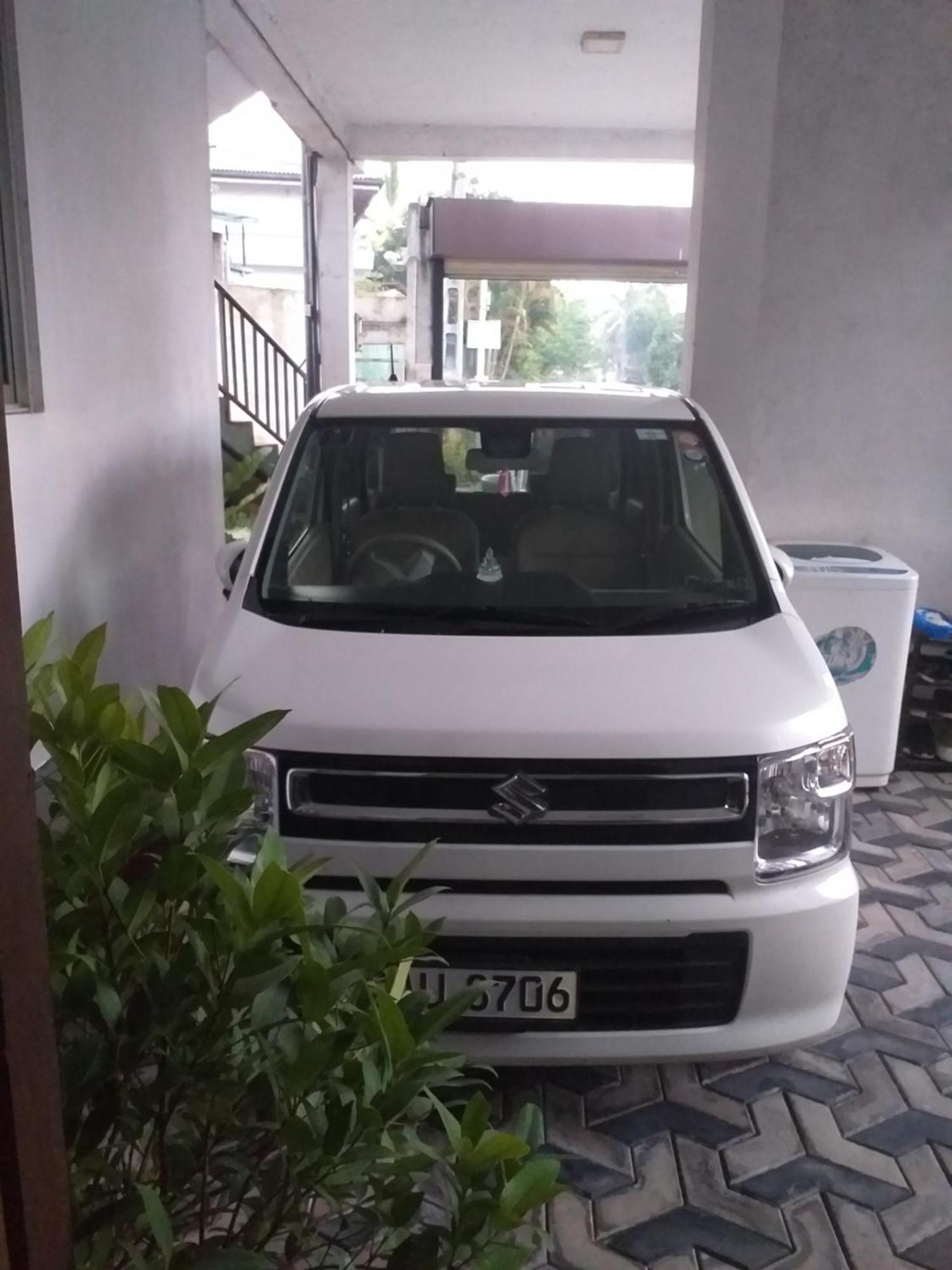 Travelnest Hotel บาดุลลา ภายนอก รูปภาพ