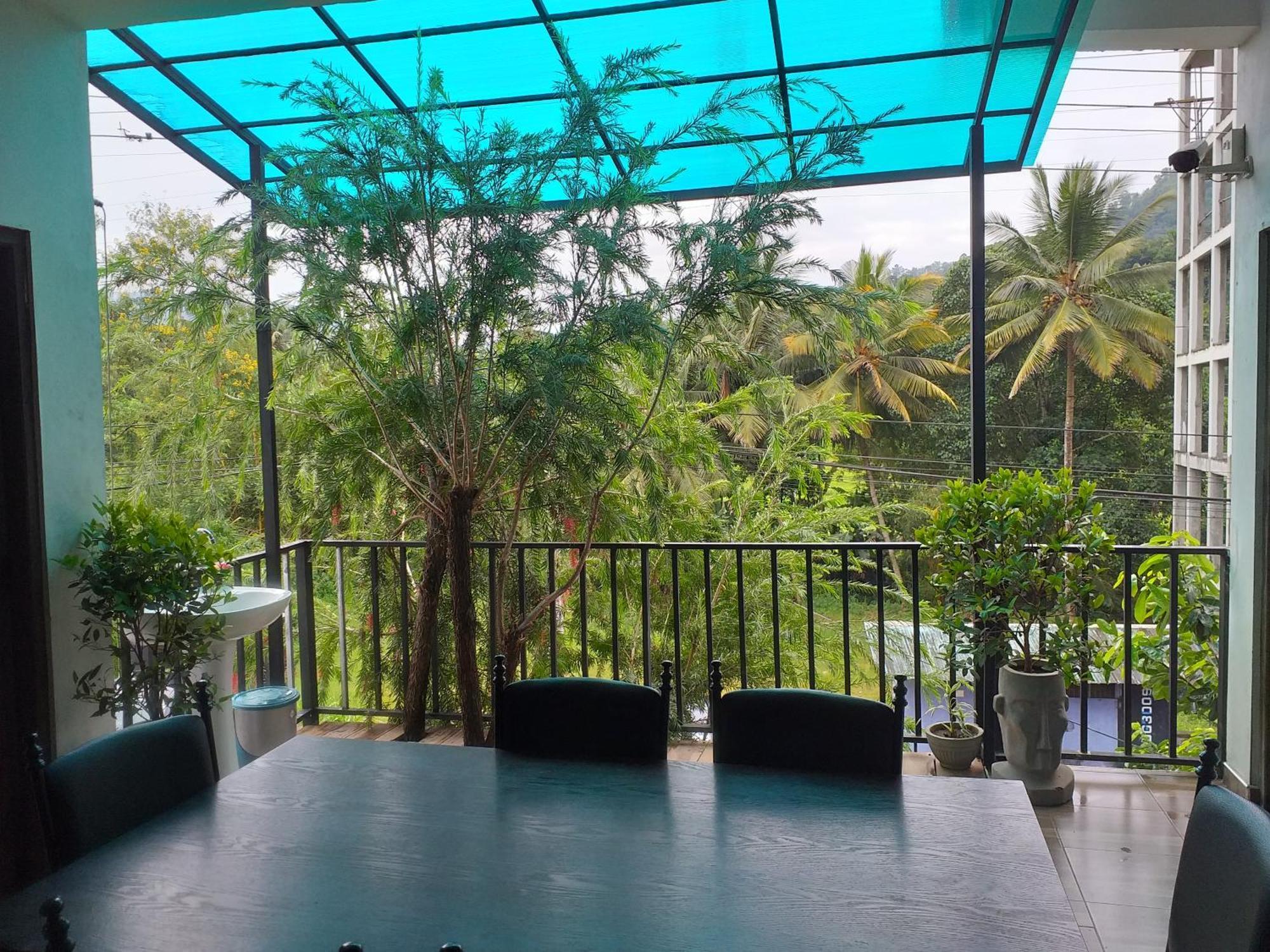 Travelnest Hotel บาดุลลา ภายนอก รูปภาพ