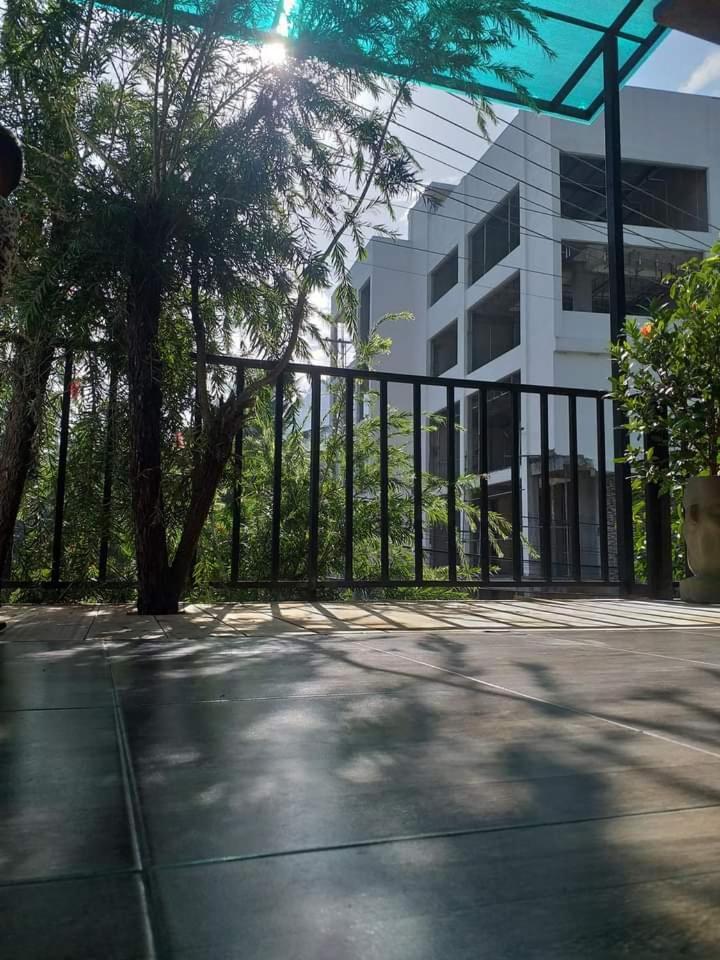 Travelnest Hotel บาดุลลา ภายนอก รูปภาพ